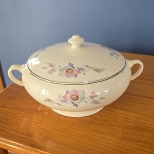 Elegant Floral Serveware Dish